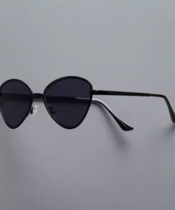 Women's Simply Vera Vera Wang Novah Medium Cat Eye 17mm Sunglasses